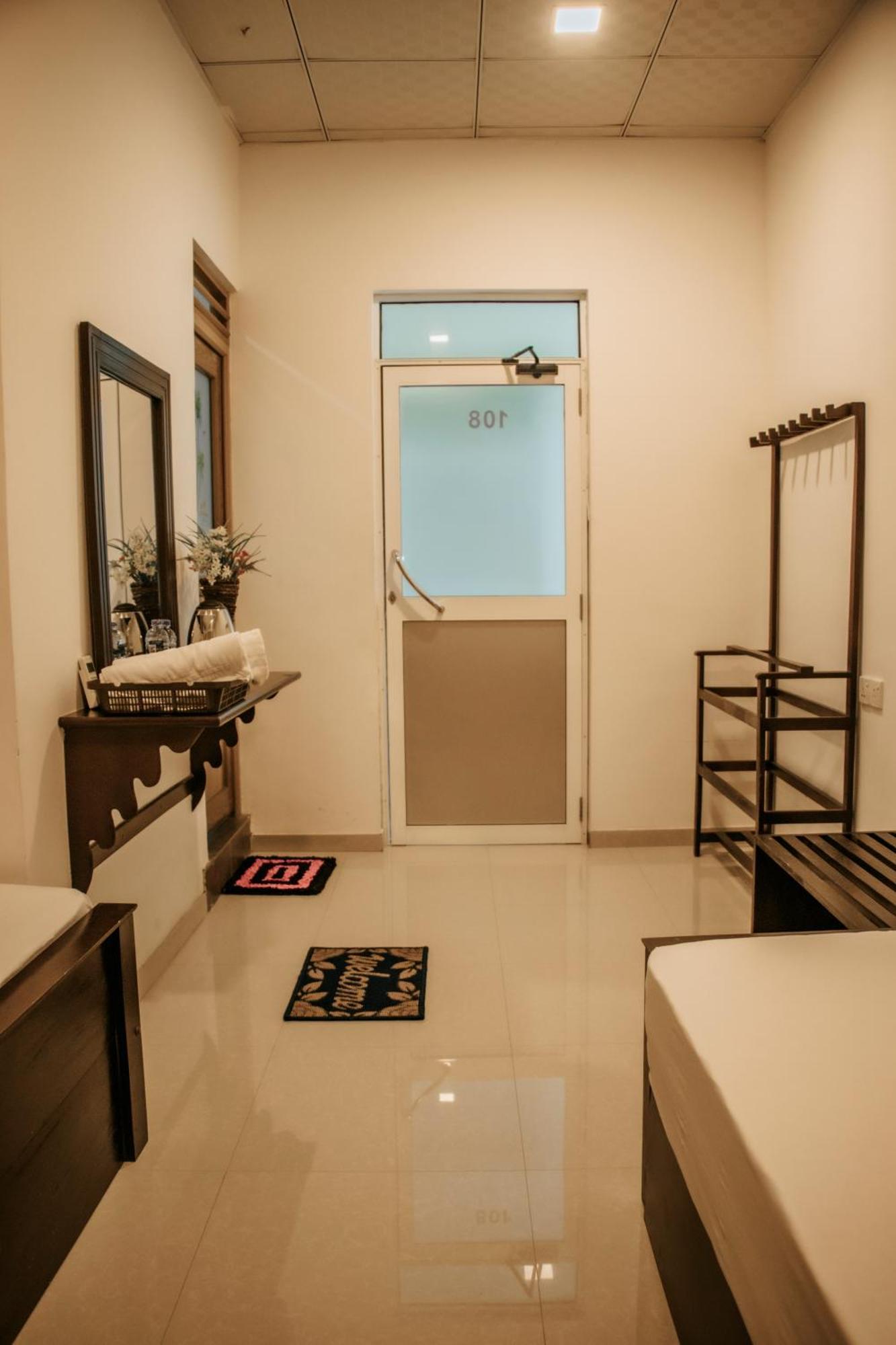 Aqua Hotel يالا المظهر الخارجي الصورة
