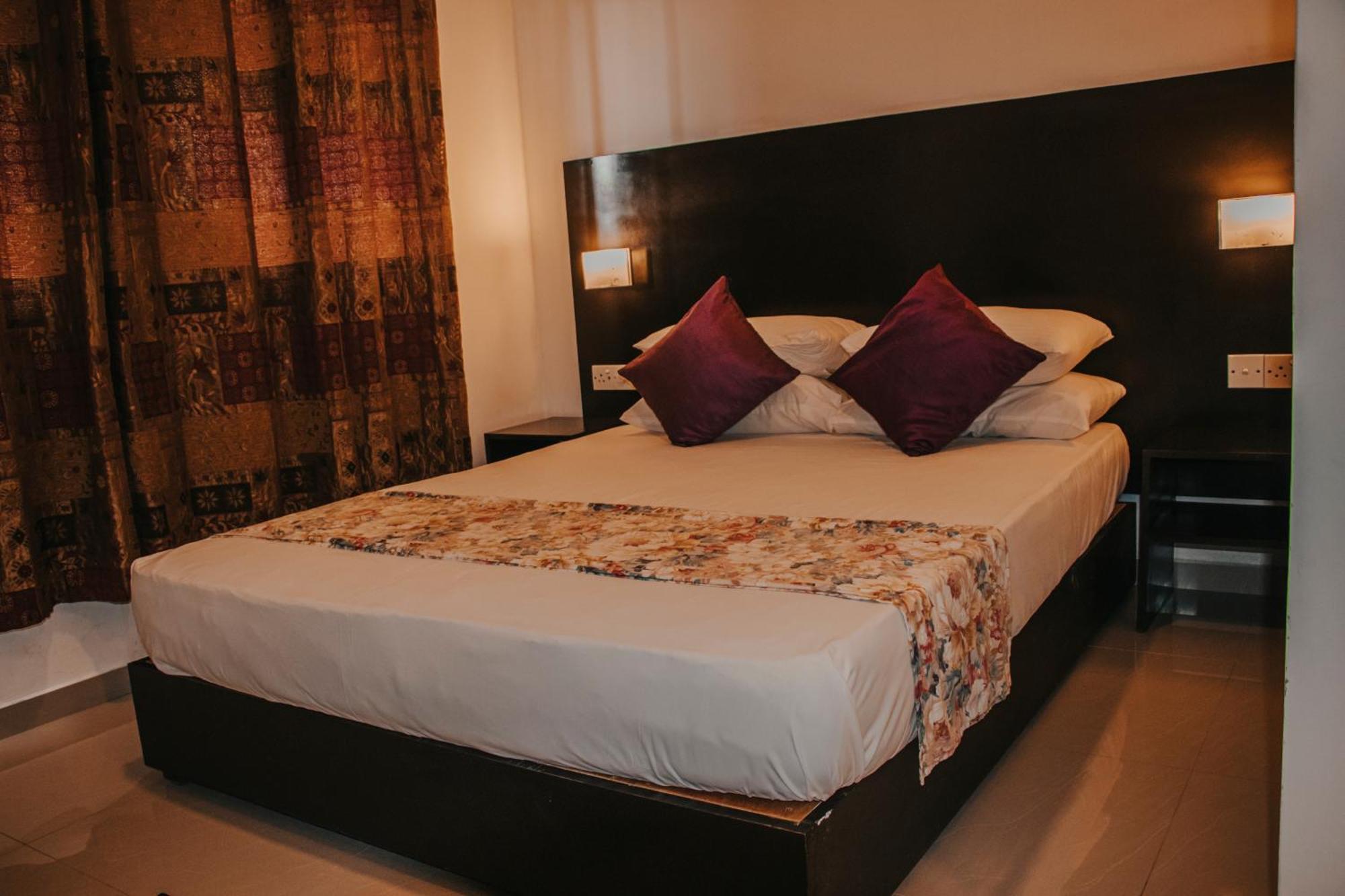 Aqua Hotel يالا المظهر الخارجي الصورة