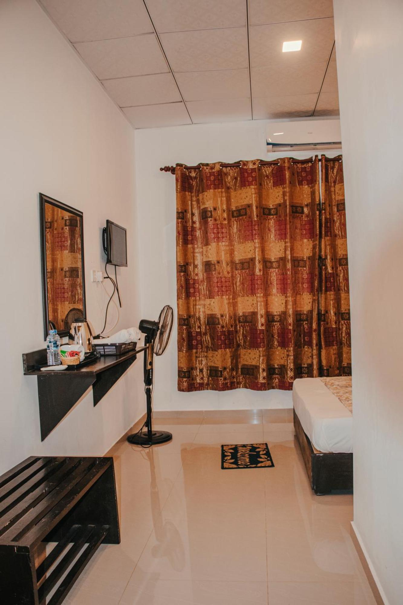 Aqua Hotel يالا المظهر الخارجي الصورة