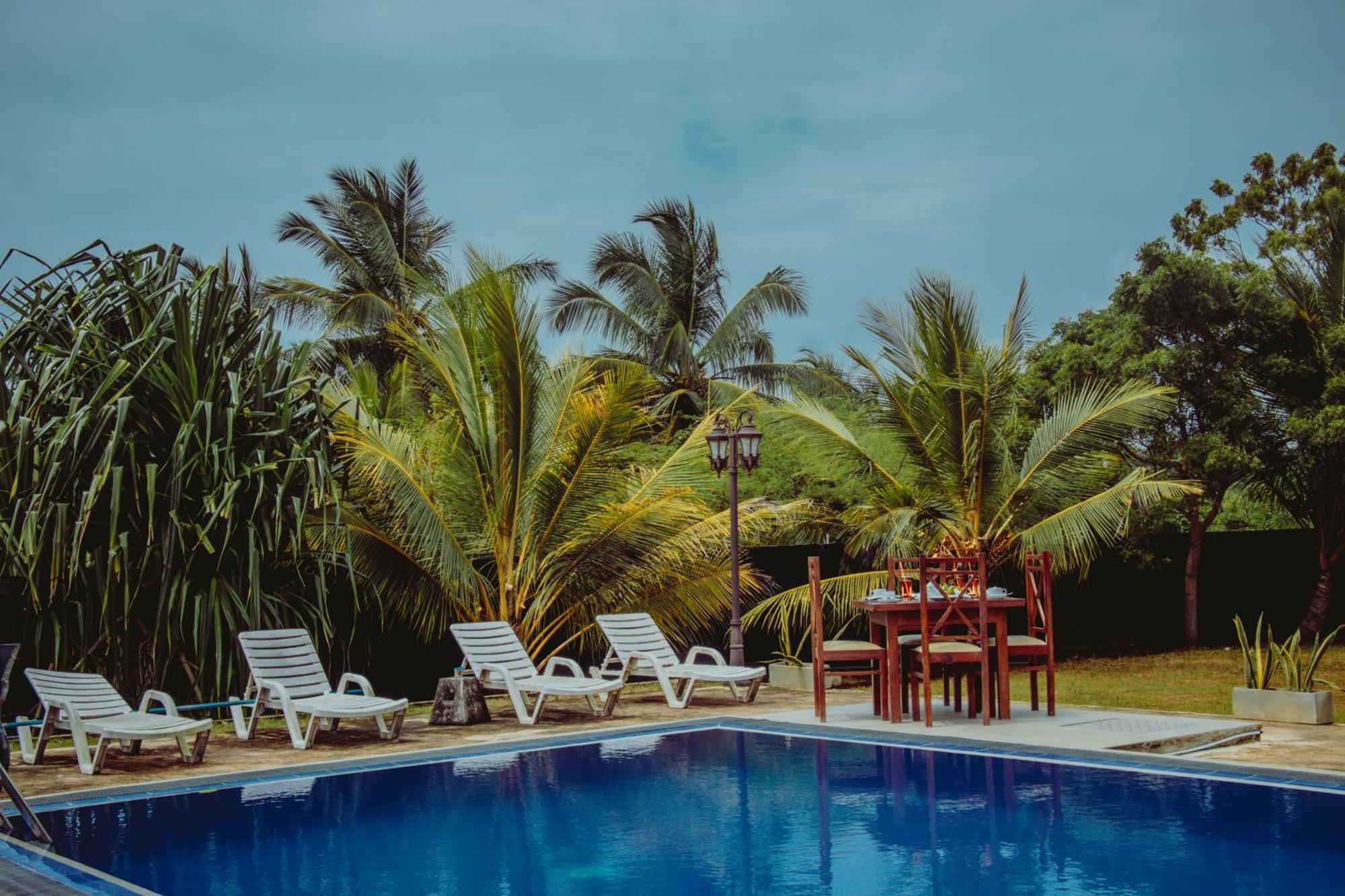 Aqua Hotel يالا المظهر الخارجي الصورة